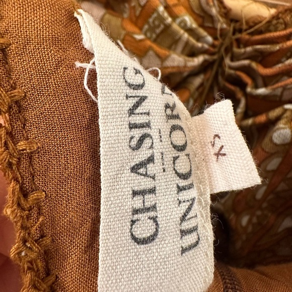 Chasing Unicorn Paisley Mini Cut Out Front Dress size XS - Picture 6 of 7